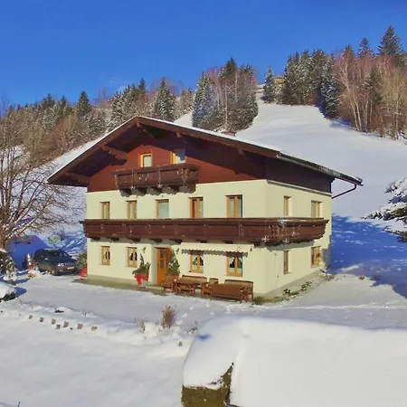 Homestay With Garden Garden Furniture Bbq Taxenbach