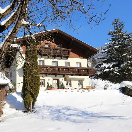 Privat bolig In Near Lift