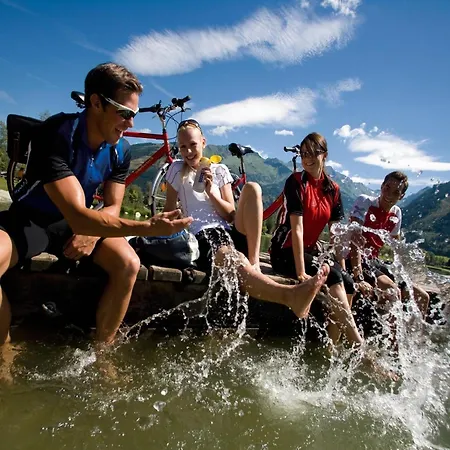 Privat bolig In Near Lift Taxenbach