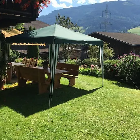 With Garden Garden Furniture Bbq Homestay Taxenbach