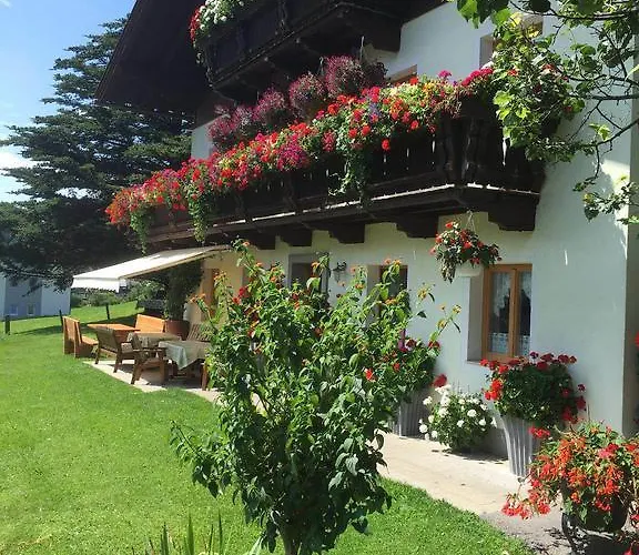 Homestay In Near Lift Taxenbach