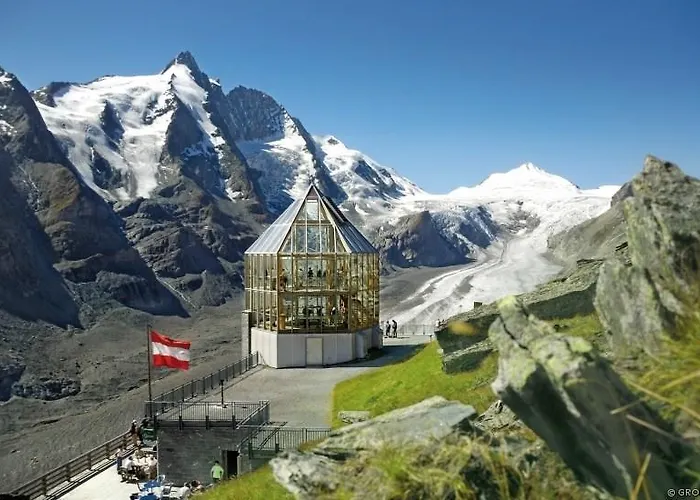 Homestay In Near Lift *